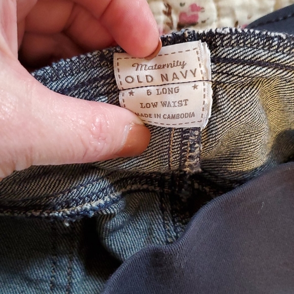Old Navy stretch low waist maternity jeans size 6 Long - Picture 3 of 10